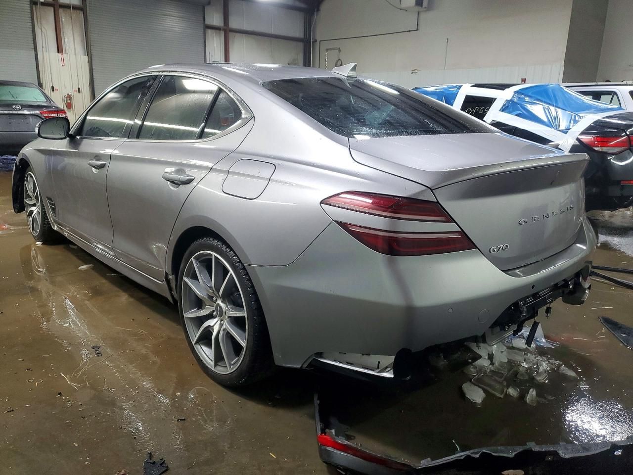 2022 Genesis G70 Base