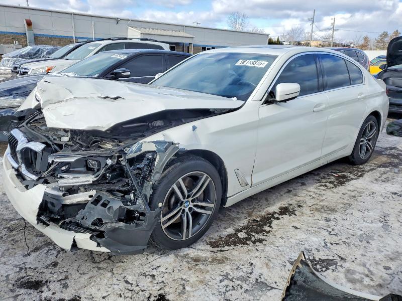 2021 BMW 530 xi