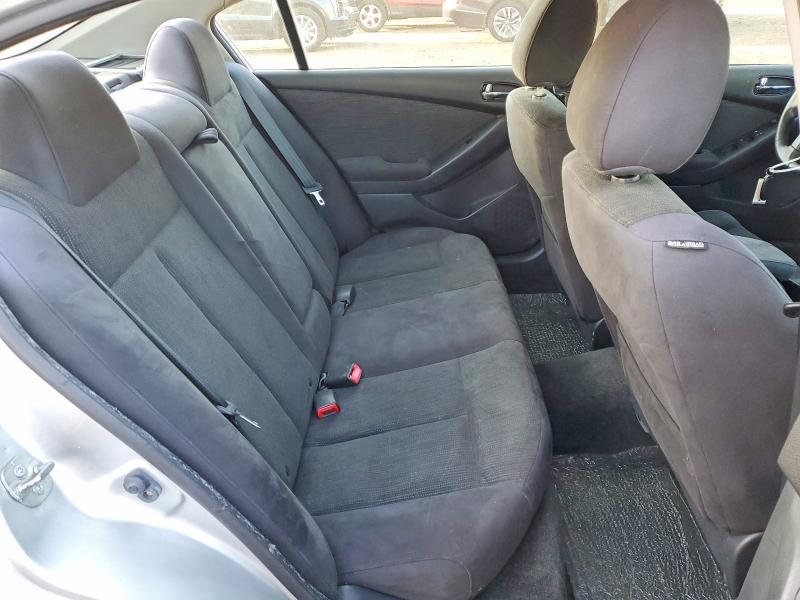 2012 Nissan Altima Base