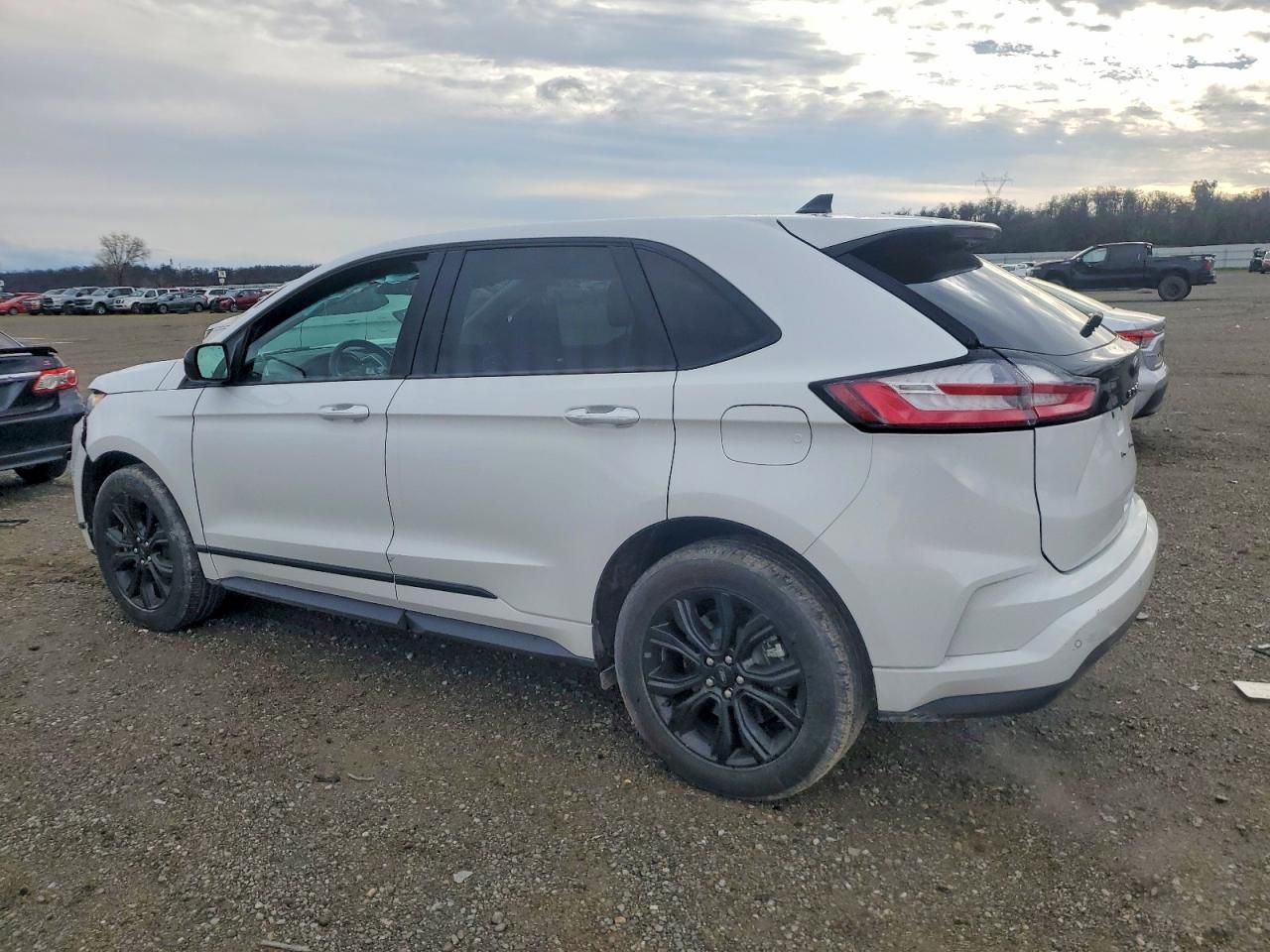 2024 Ford Edge se