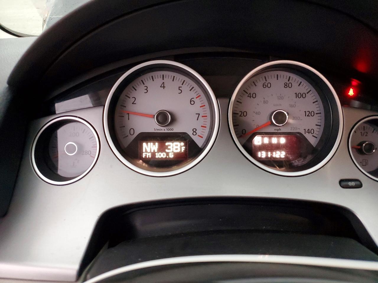 2014 Volkswagen Routan se