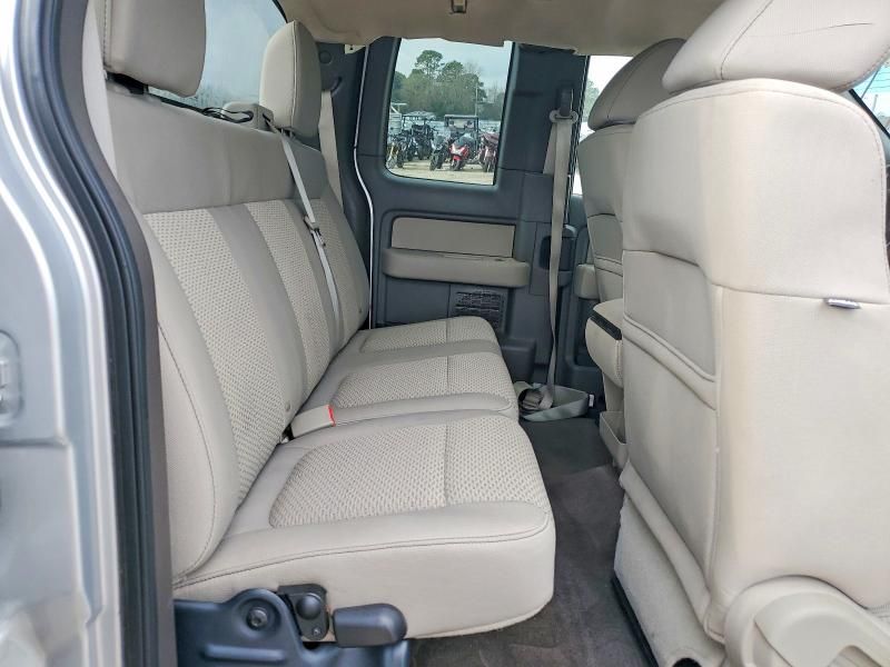 2010 Ford F150 Super cab