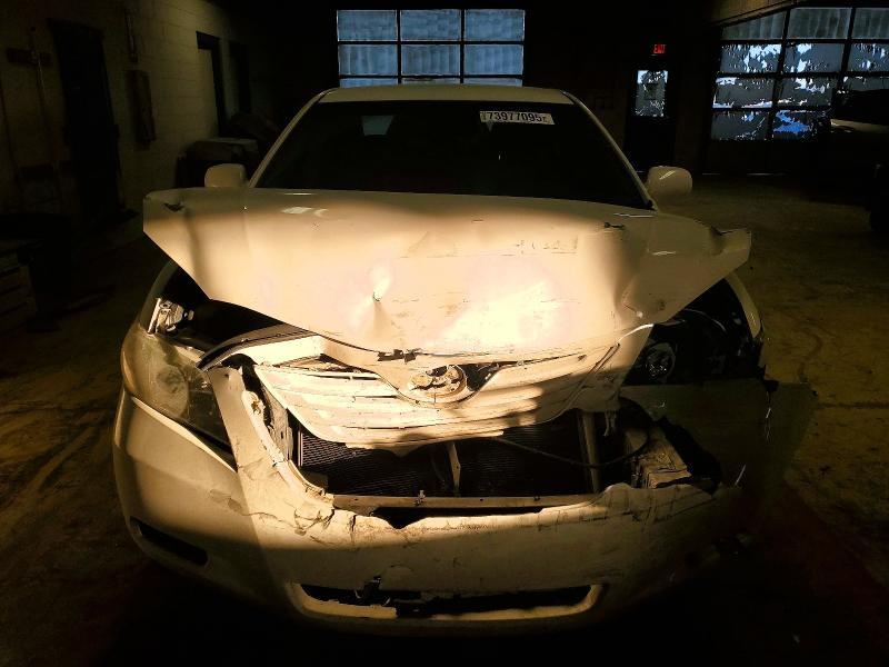 2009 Toyota Camry le