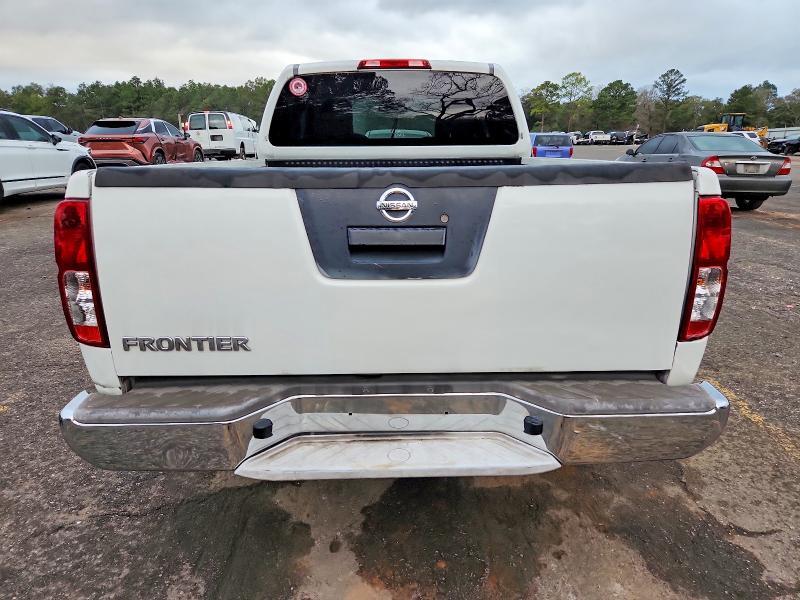 2016 Nissan Frontier s