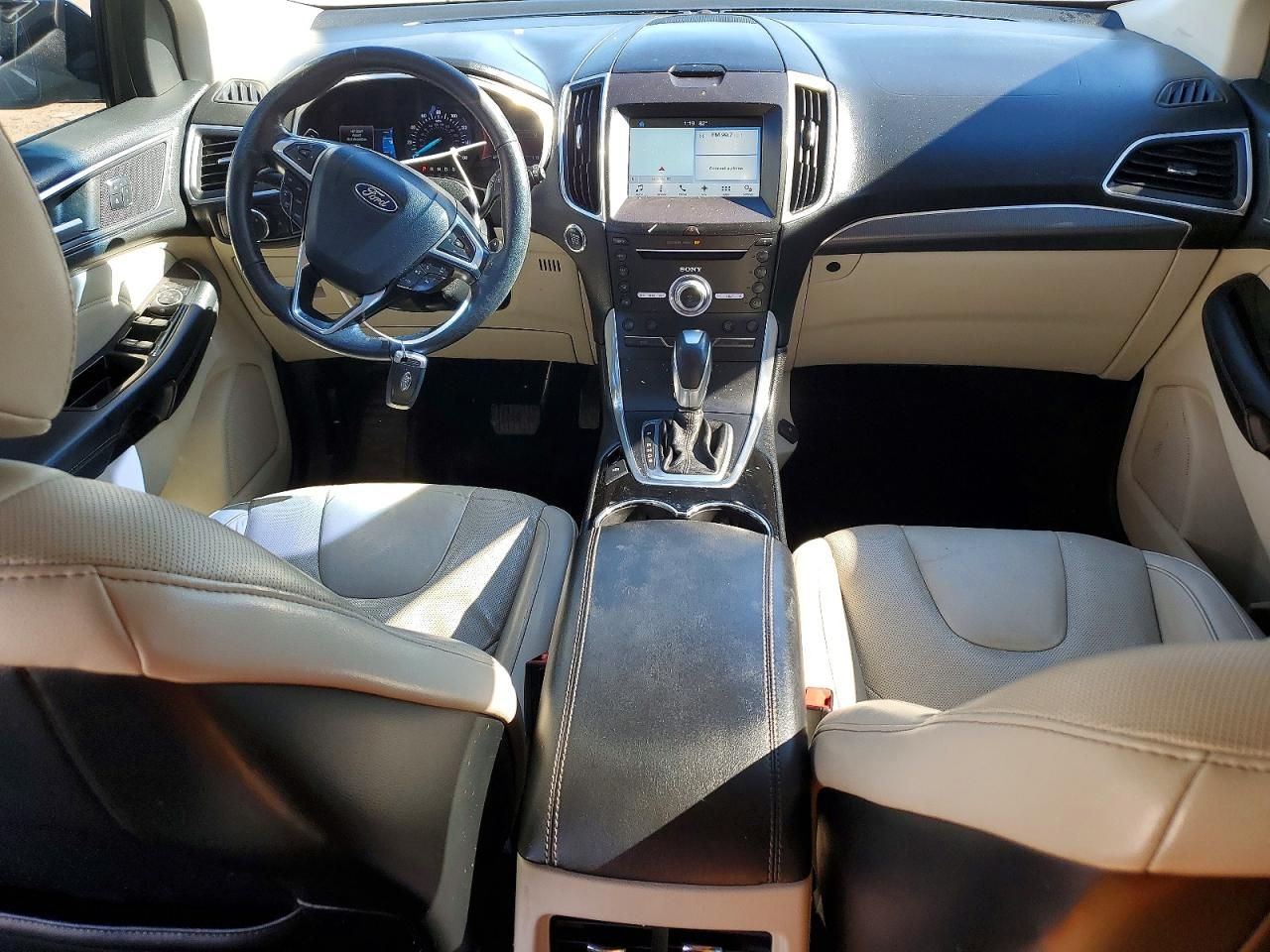 2017 Ford Edge Titanium