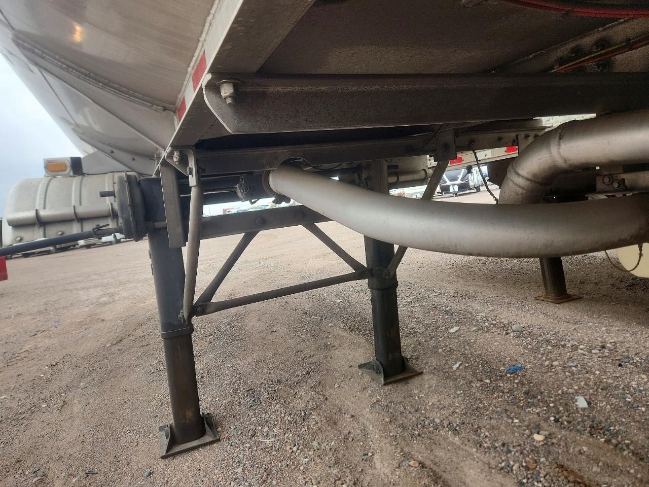 2014 Polar Tank-Tank Trailer