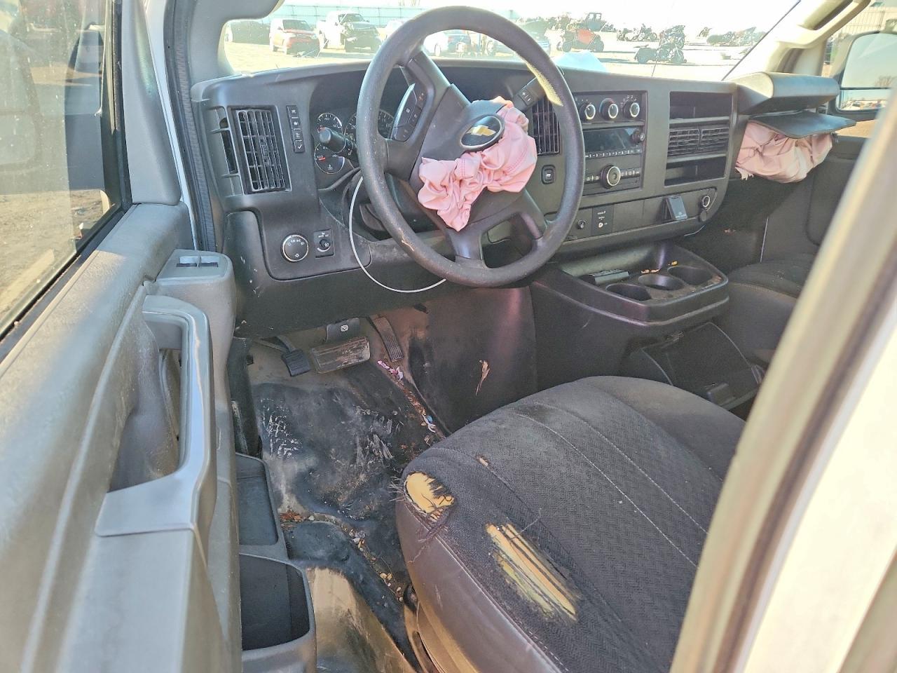 2019 Chevrolet Express G2500 Delivery Van