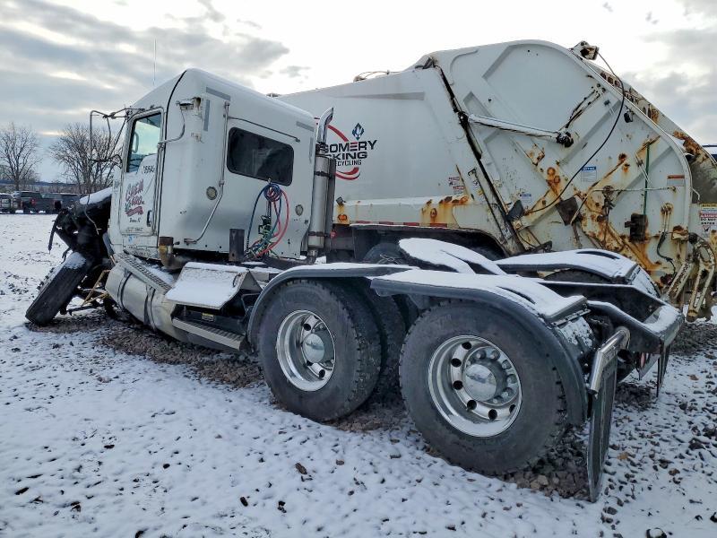 2007 Kenworth T800 Semi Truck