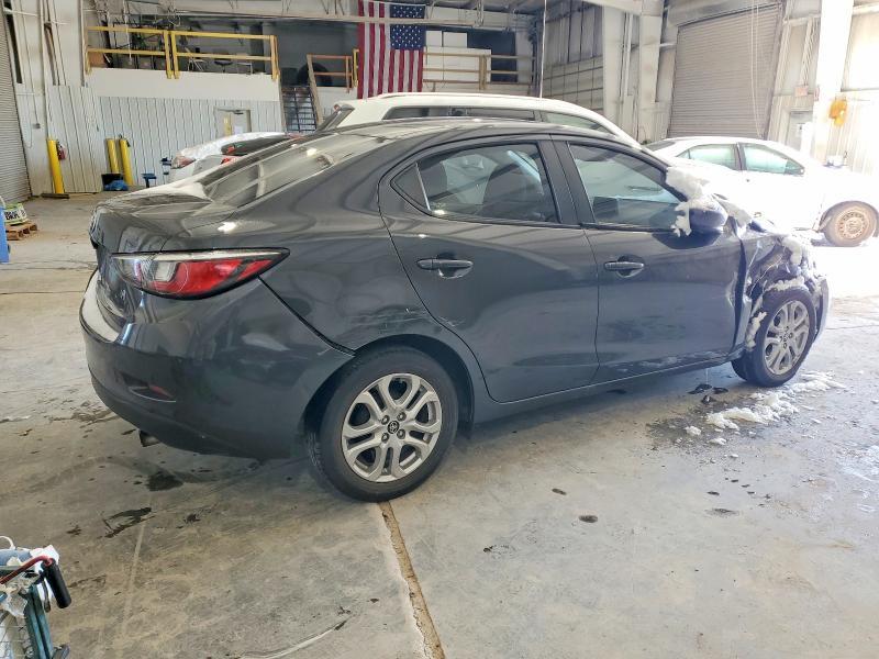 2017 Toyota Yaris ia