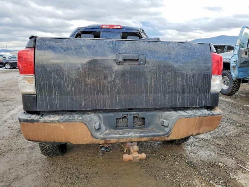 2010 Toyota Tundra Double cab SR5