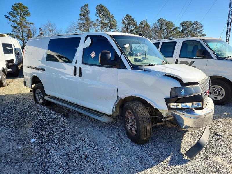 2020 GMC Savana G2500 Delivery van