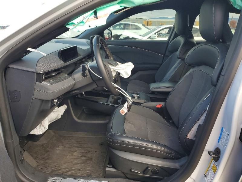 2022 Ford Mustang Mach-e gt