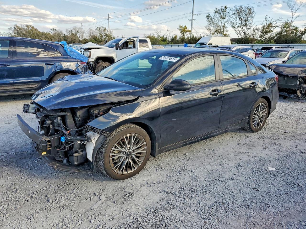 2023 KIA Forte gt Line