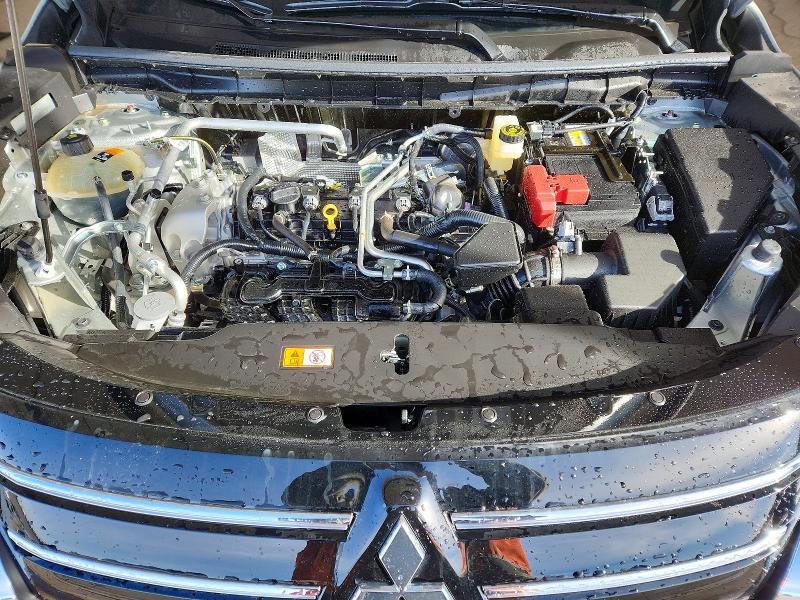 2025 Mitsubishi Outlander se