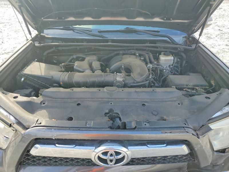 2013 Toyota 4runner SR5