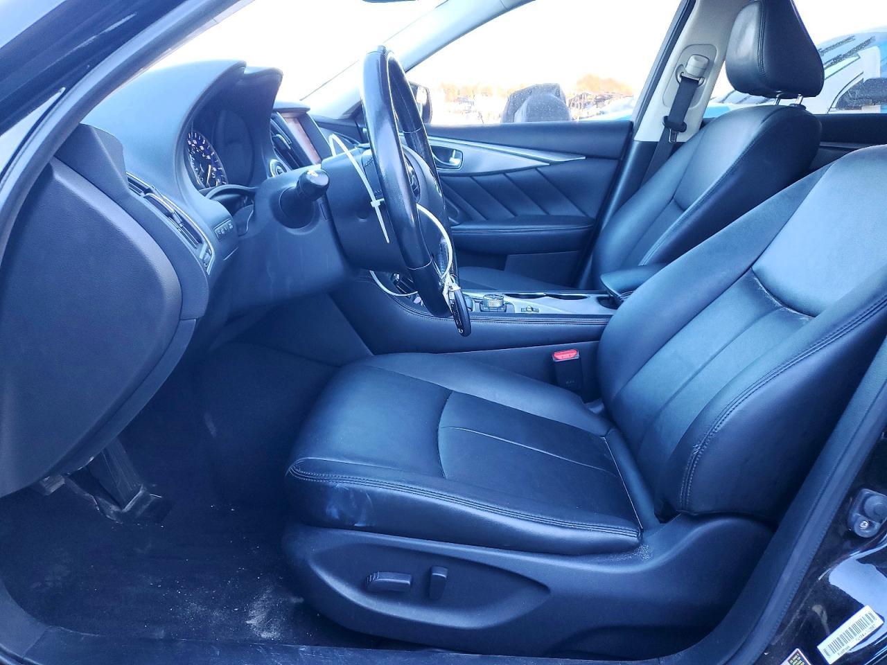 2015 Infiniti Q50 Base