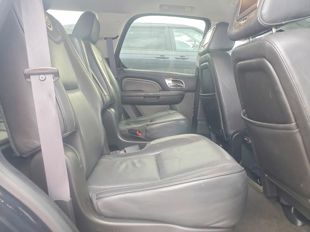 2012 Cadillac Escalade Platinum