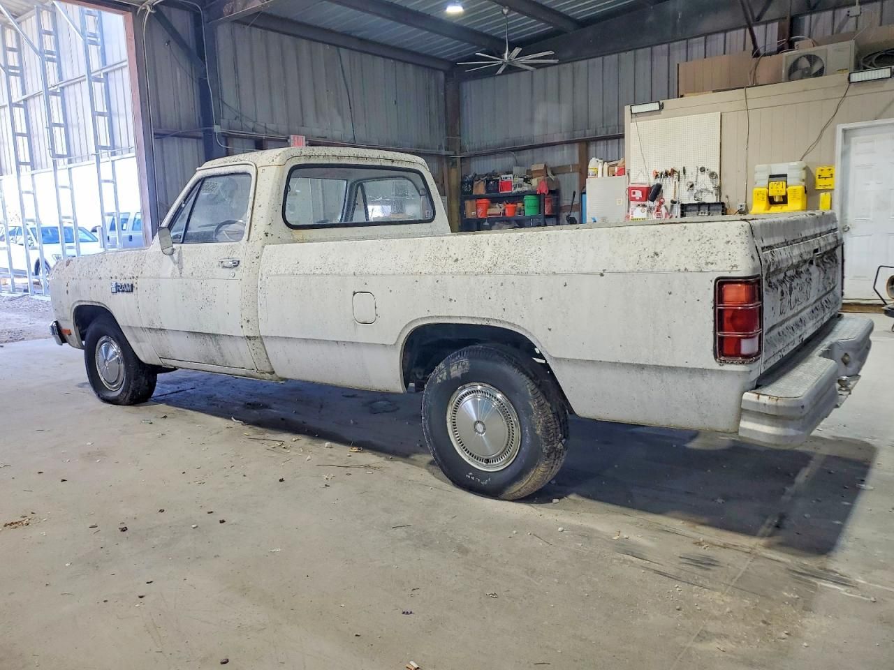 1984 Dodge D-series D150