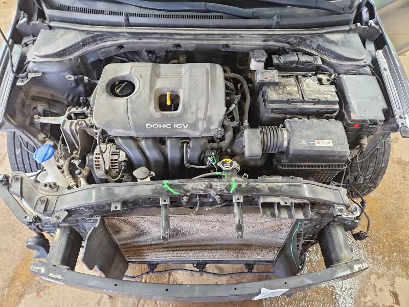 2018 Hyundai Elantra se