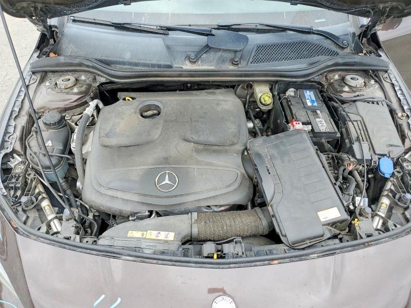 2015 Mercedes-Benz Cla 250