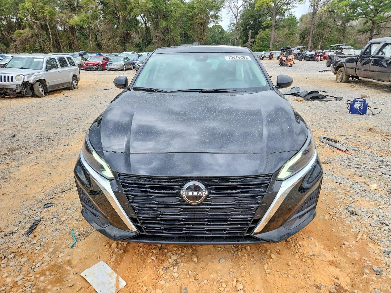 2024 Nissan Altima sv