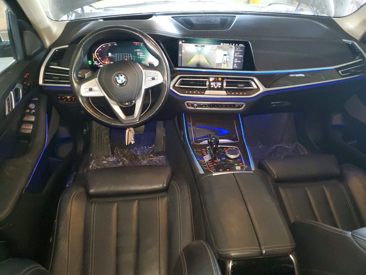 2020 BMW X7