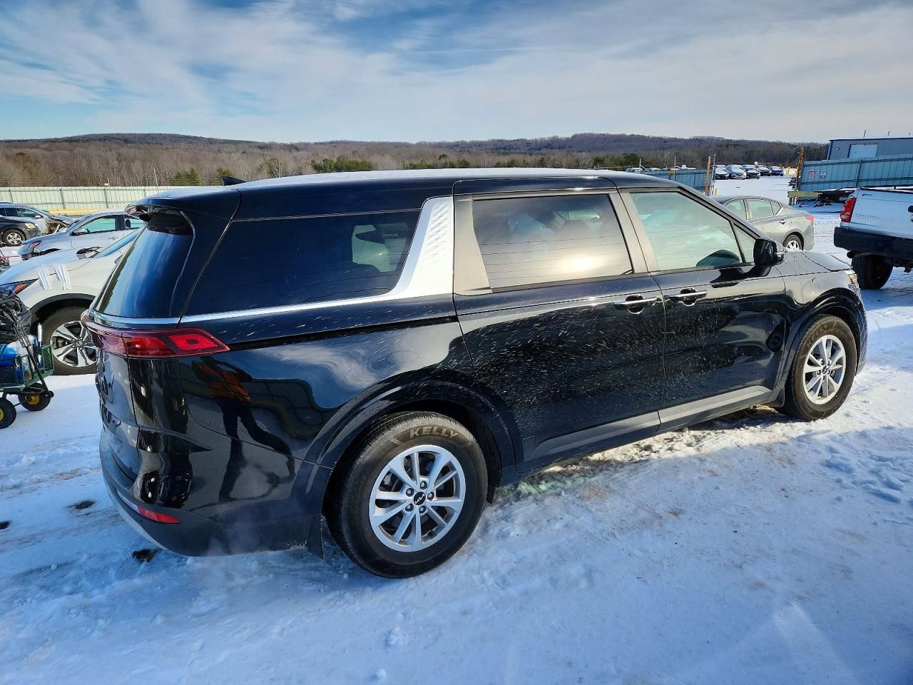 2022 KIA Carnival lx