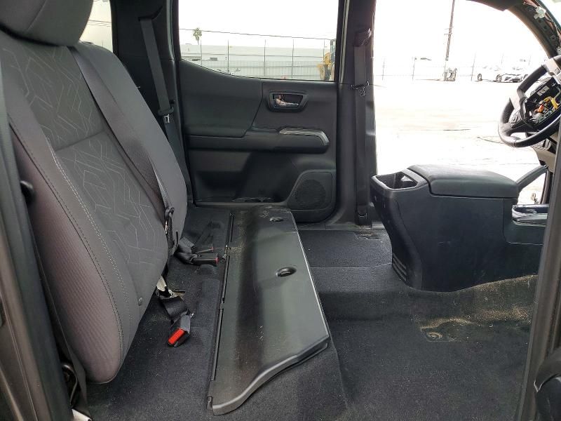 2017 Toyota Tacoma Double cab