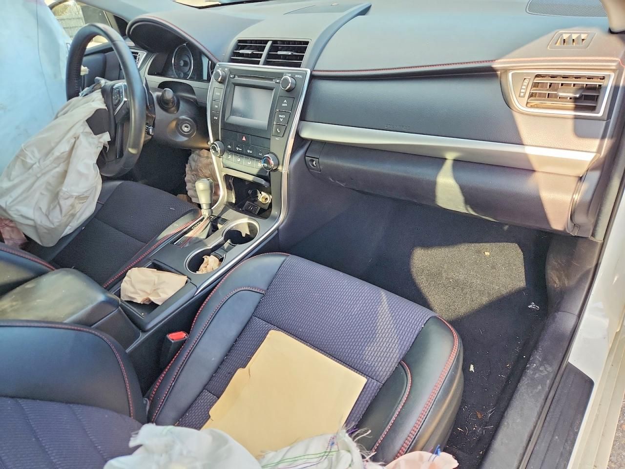 2017 Toyota Camry le