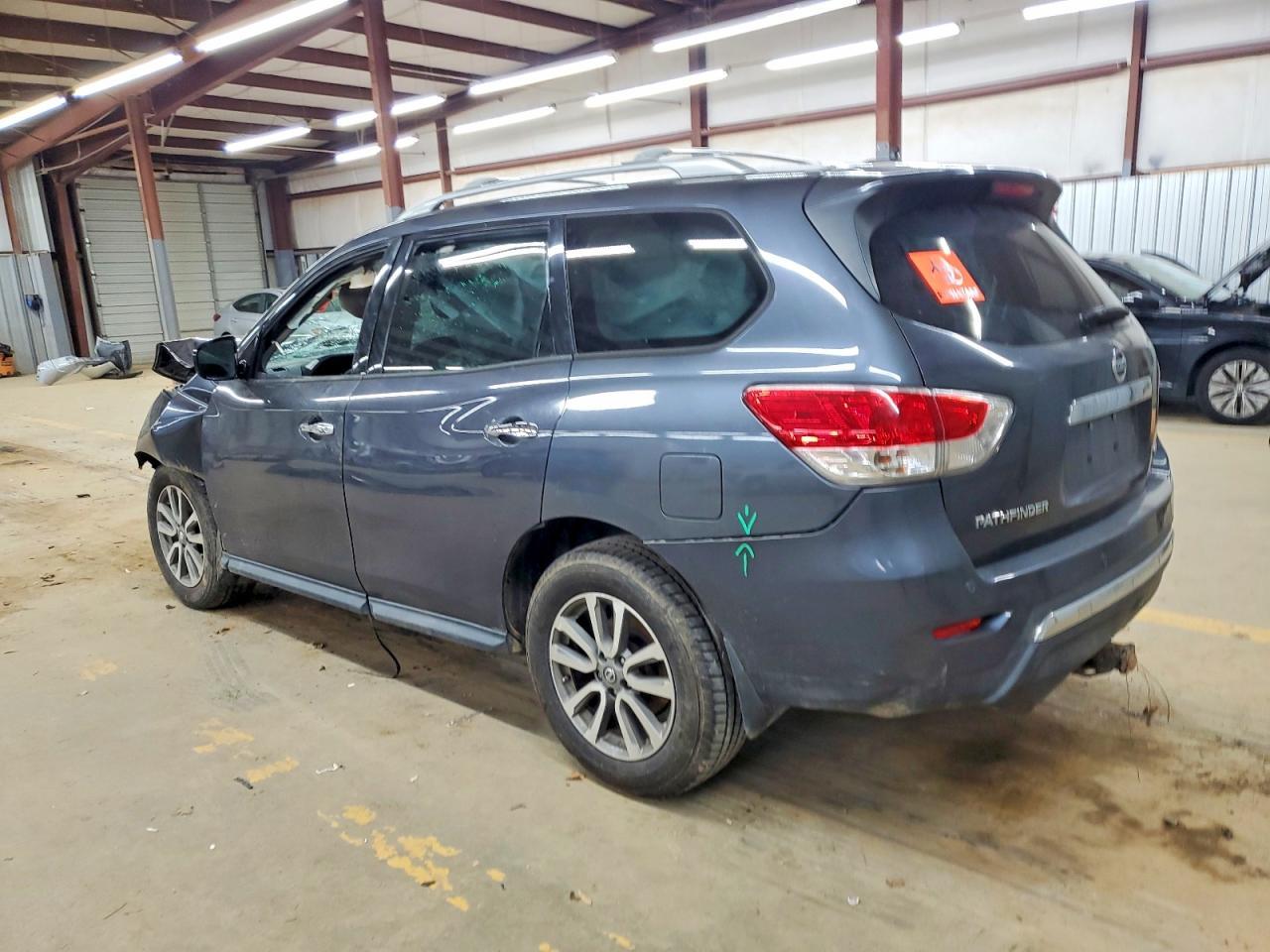 2013 Nissan Pathfinder s