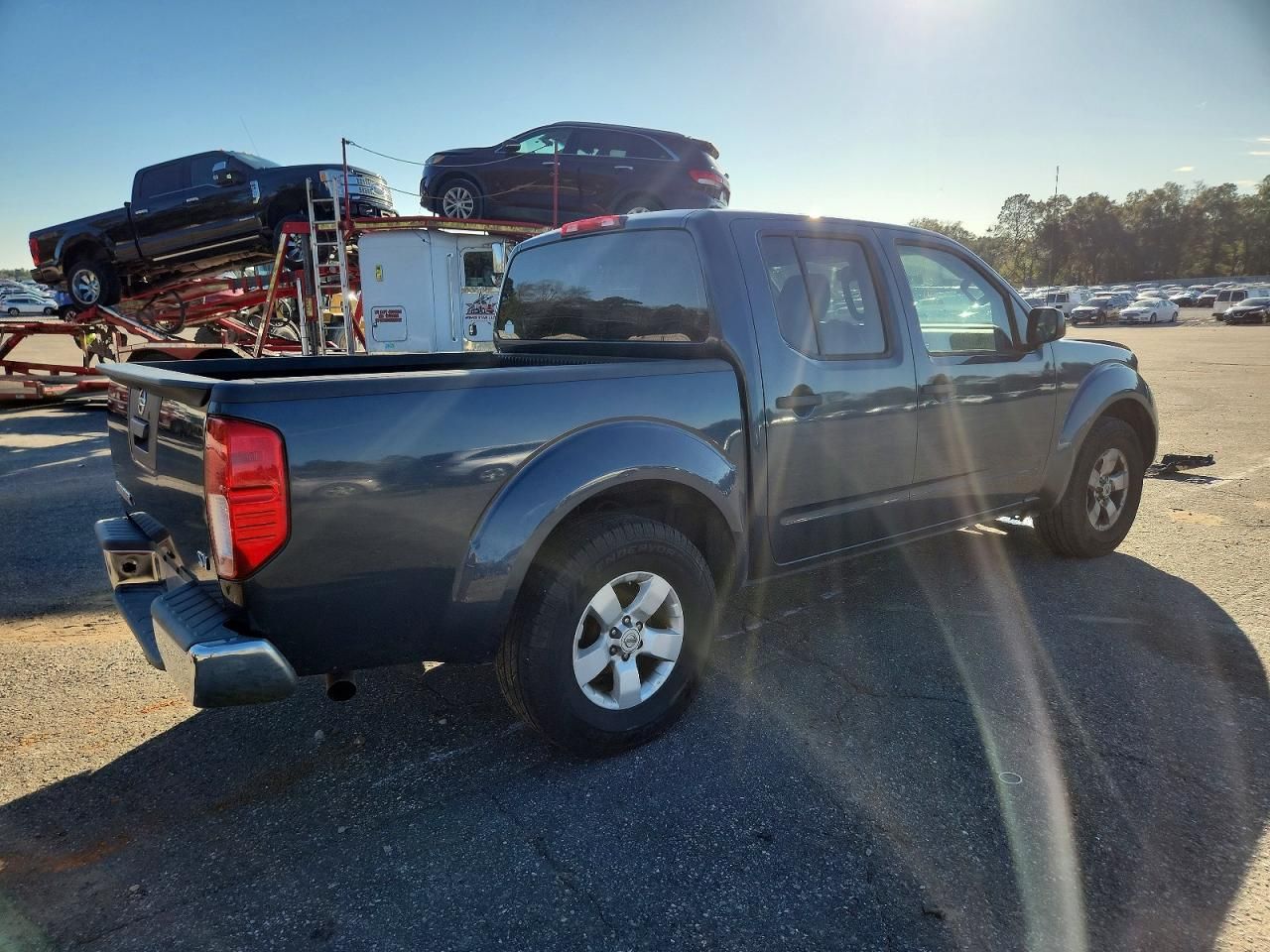 2013 Nissan Frontier s