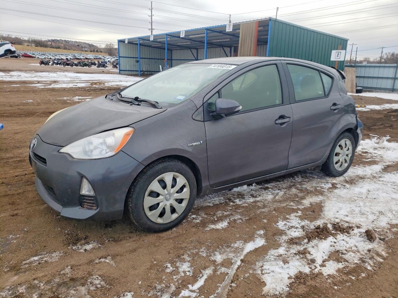 2013 Toyota Prius c