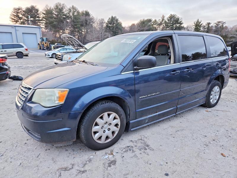 2009 Chrysler Town & Country lx