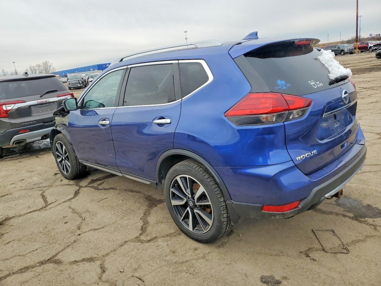 2017 Nissan Rogue sv