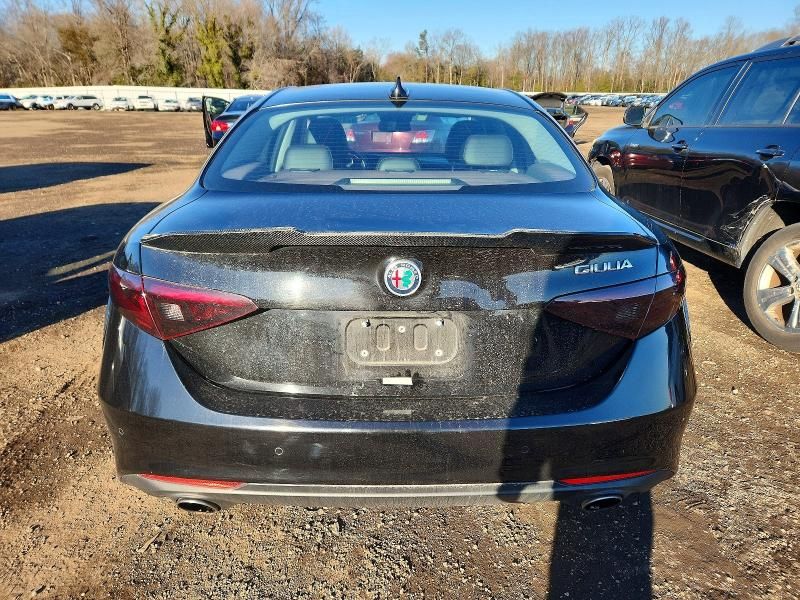 2017 Alfa Romeo Giulia ti