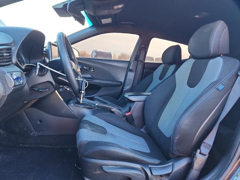 2019 Hyundai Veloster Base