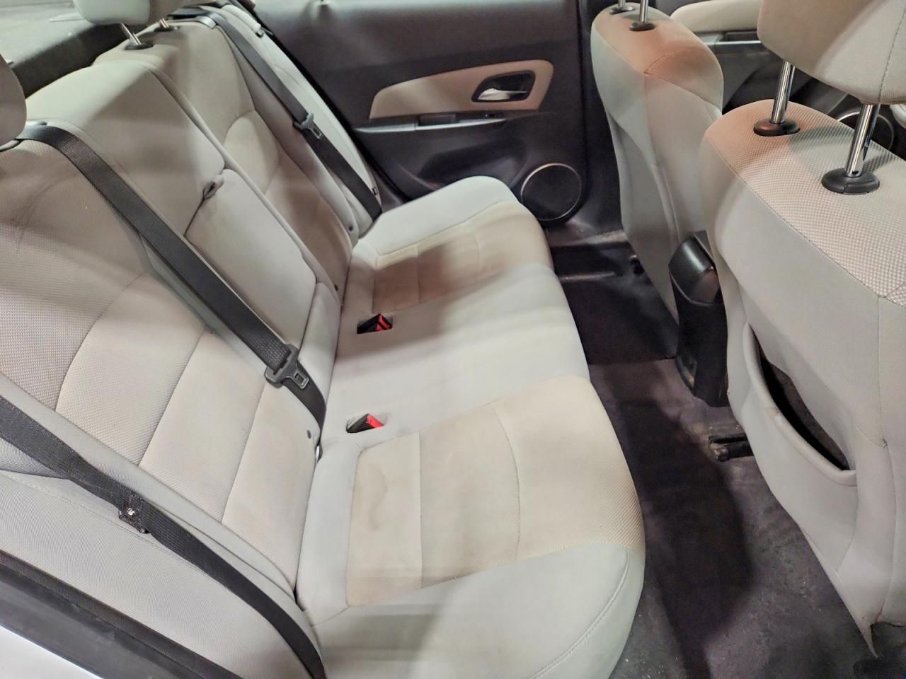 2012 Chevrolet Cruze lt