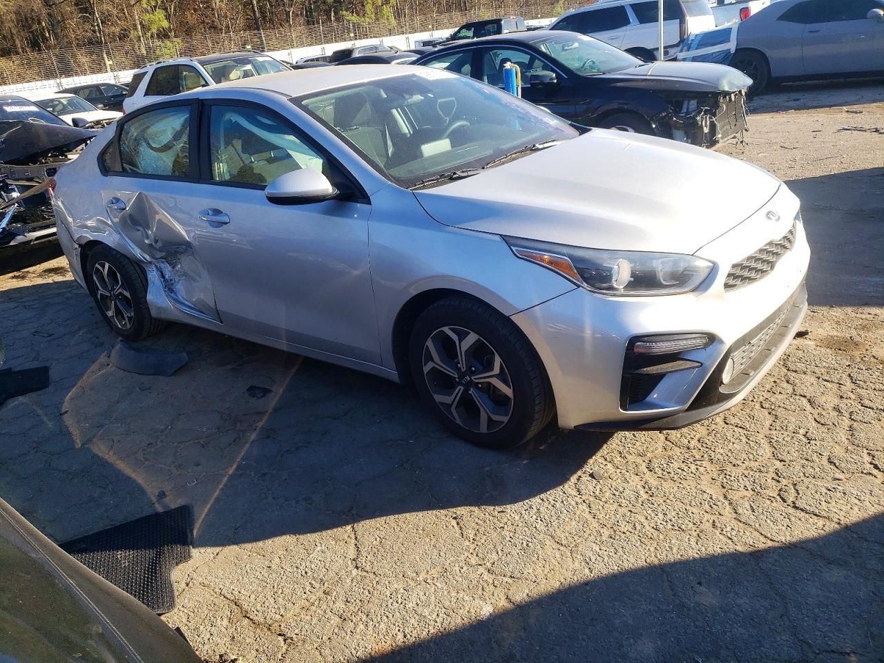 2021 KIA Forte fe