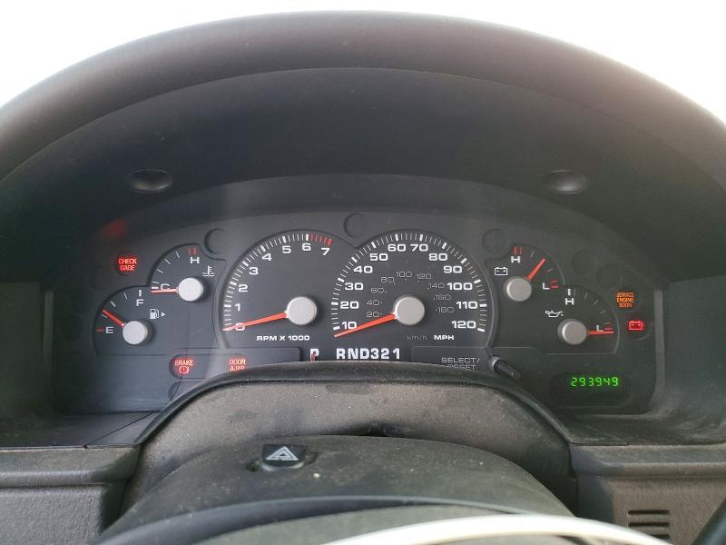 2004 Ford Explorer xls