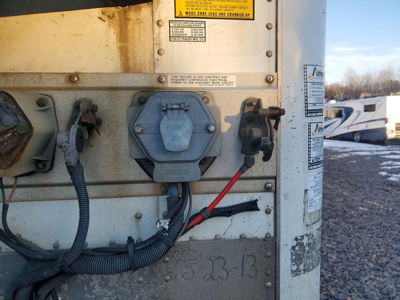 2014 Utility VS2RA Refrigerated Van Trailer