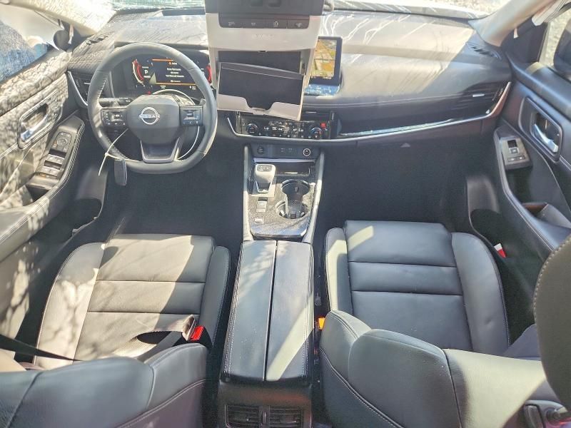 2025 Nissan Rogue sl