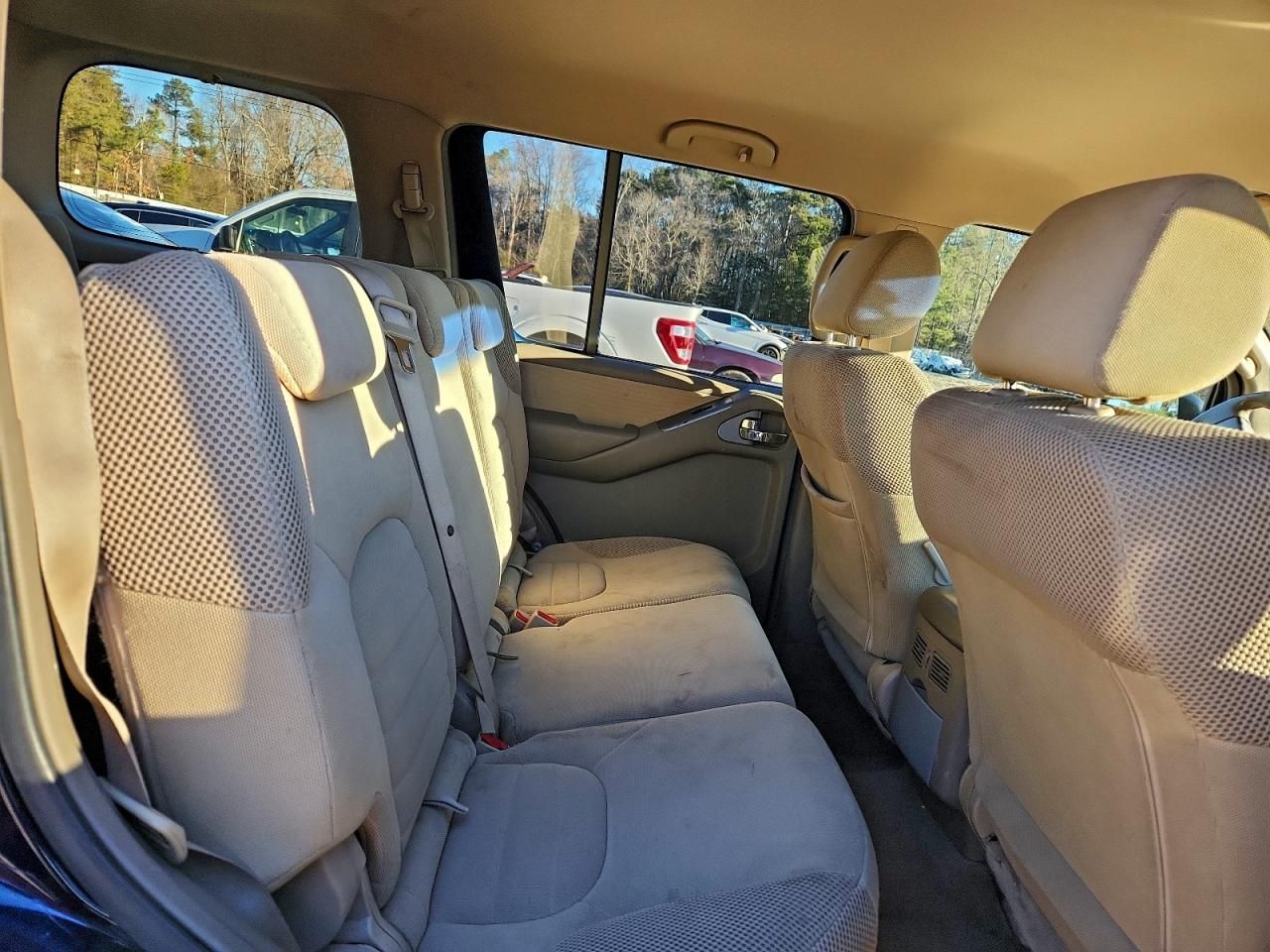 2008 Nissan Pathfinder s