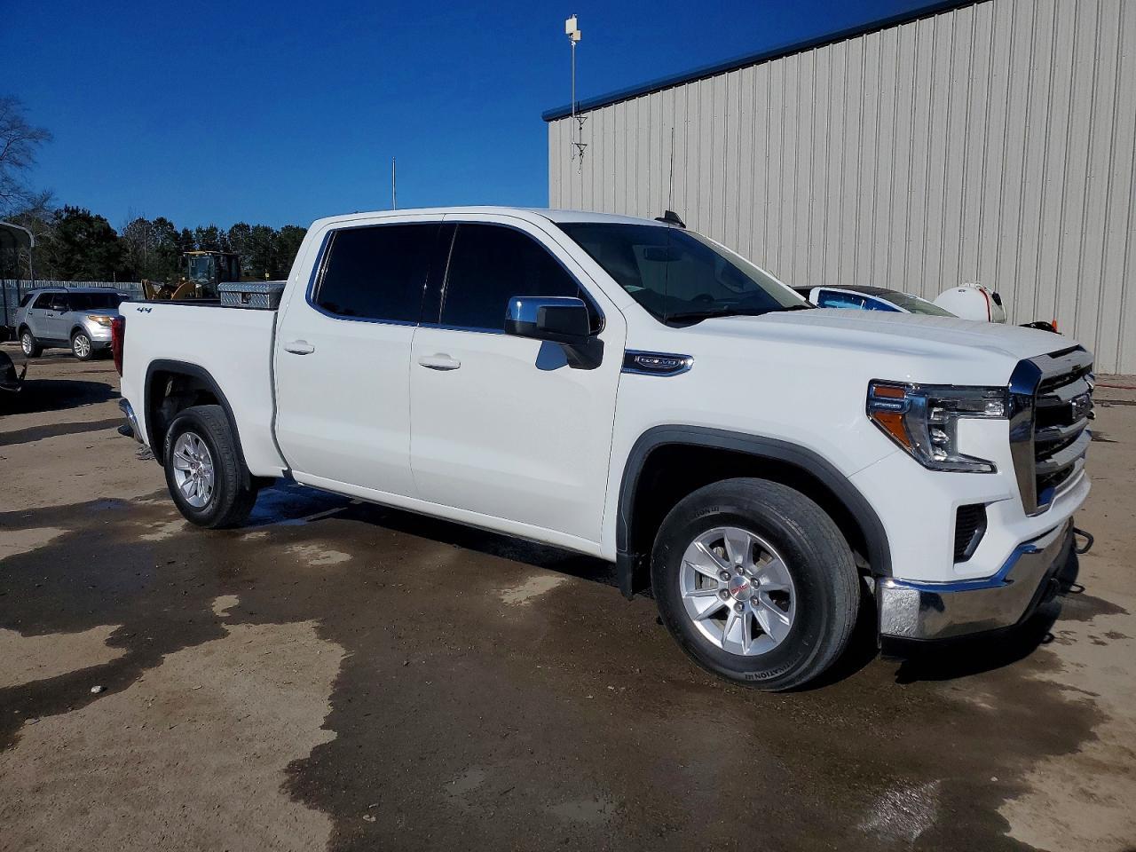 2020 GMC Sierra K1500 SLE