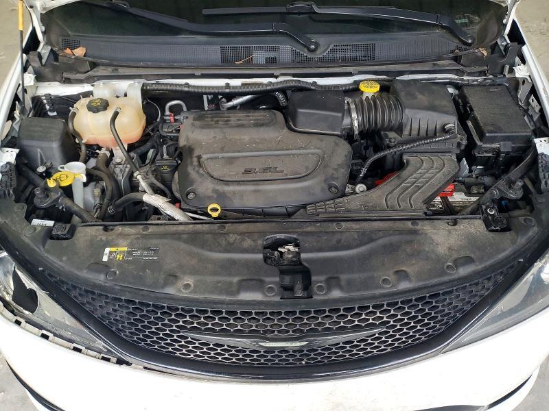 2019 Chrysler Pacifica Touring l