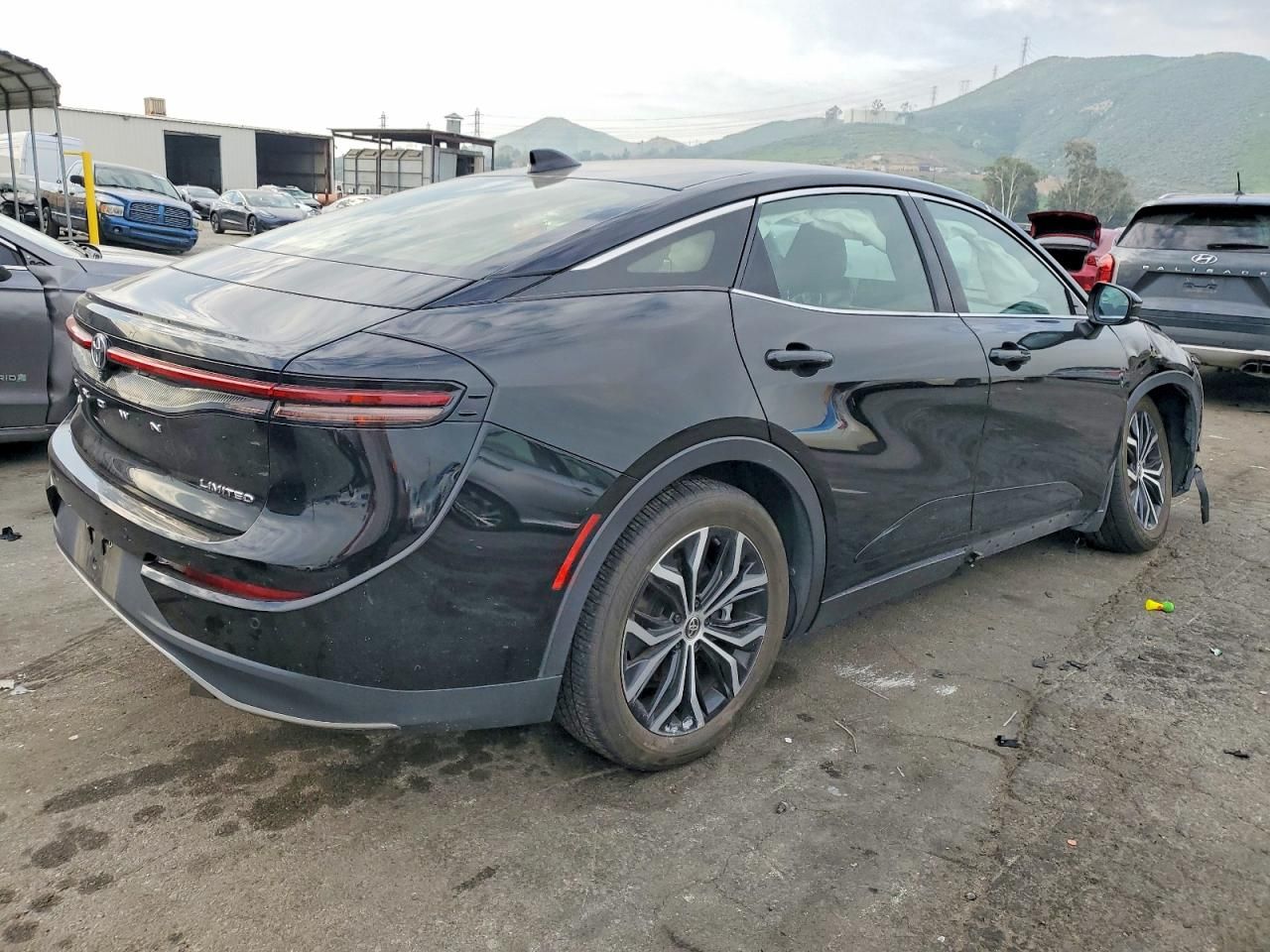 2023 Toyota Crown xle