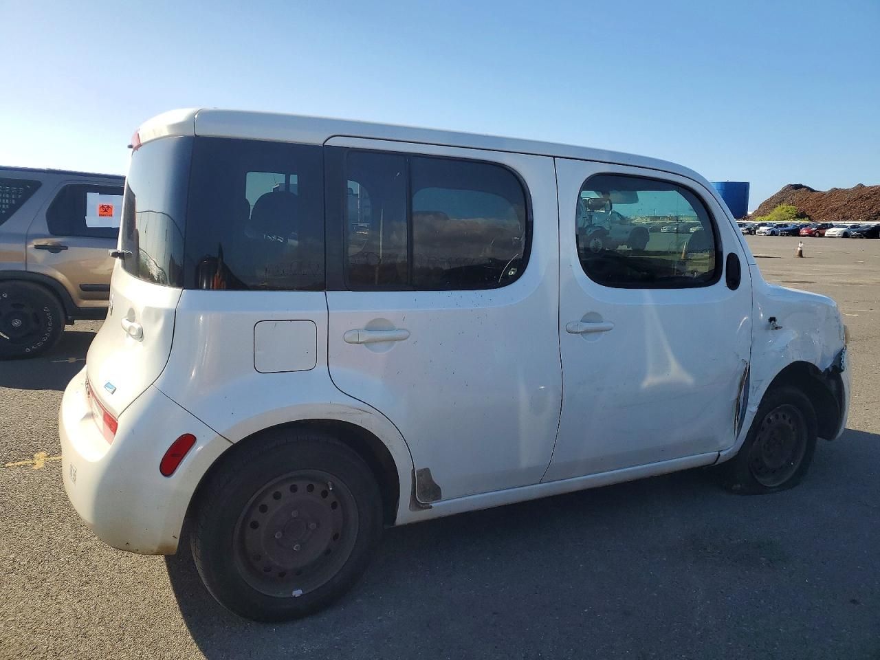 2014 Nissan Cube s