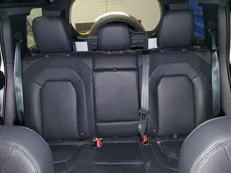 2024 Land Rover Defender 110 X-dynamic se