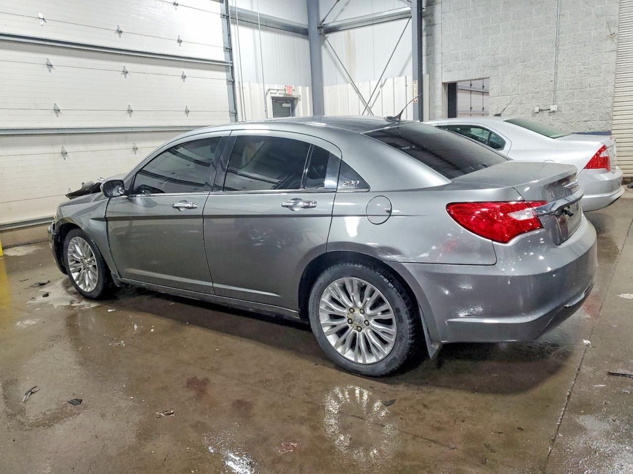 2012 Chrysler 200 Limited