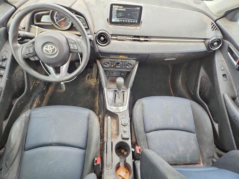 2017 Toyota Yaris ia