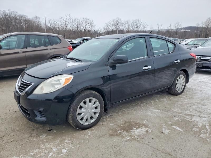 2014 Nissan Versa s